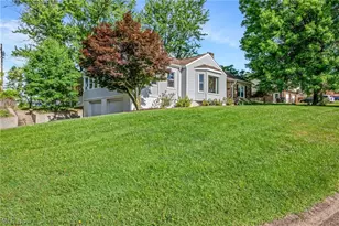 217 Harbel Dr, St Clairsville, OH 43950 - Photo 4
