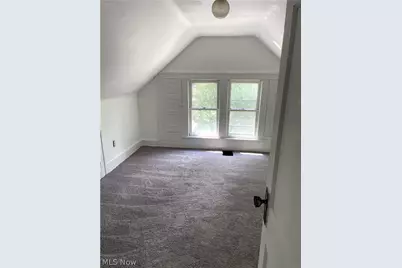 1383 Curtis Street #2 up, Akron, OH 44301 - Photo 14