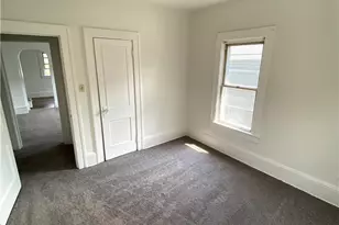 1383 Curtis St, Akron, OH 44301 - Photo 10