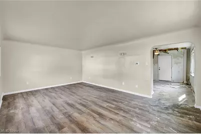 3069 E 67th Street, Loveland, OH 44127 - Photo 4