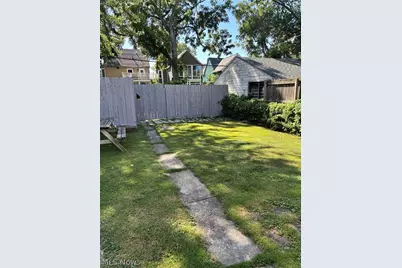 1422 W 112th Street, Loveland, OH 44102 - Photo 6
