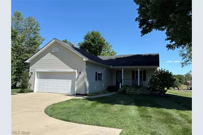 1047 Lode Star Drive, Roaming Shores, OH 44085 - Photo 1