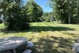 1047 Lode Star Dr, Roaming Shores, OH 44085 - Photo 8