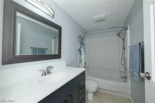 1033 Sunhaven Dr, Medina, OH 44256 - Photo 18