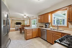 5078 Fox Ridge Dr, Green, OH 44720 - Photo 16