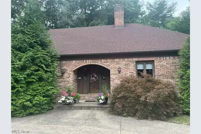 6800 Strathmore Drive, Valleyview, OH 44125 - Photo 2