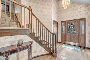 7791 Edgewood Ln, Green Hills, OH 44131 - Photo 6
