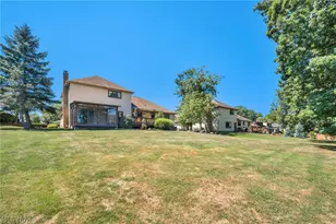 7791 Edgewood Ln, Green Hills, OH 44131 - Photo 44