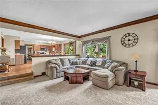 7791 Edgewood Ln, Green Hills, OH 44131 - Photo 20
