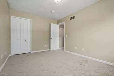 9598 Greenmeadow Road, Windham, OH 44288 - Photo 16