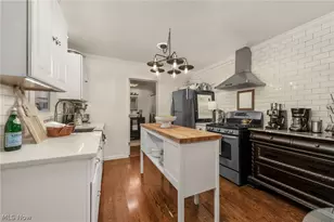2107 W 10th St, Loveland, OH 44113 - Photo 20