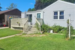 2626 Archwood Pl, Cuyahoga Falls, OH 44221 - Photo 2