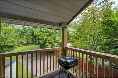 12109 Holborn Avenue, Loveland, OH 44105 - Photo 36