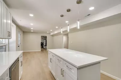 2758 Oak Street, Willoughby Hills, OH 44094 - Photo 20