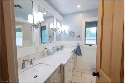 8113 Darrow Road, Huron, OH 44839 - Photo 16