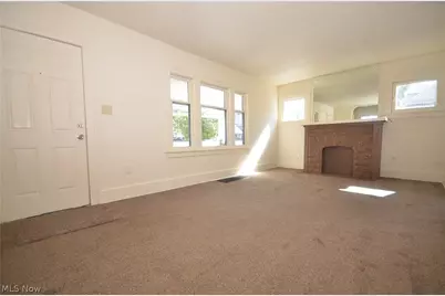 928 Delia Avenue, Akron, OH 44320 - Photo 10