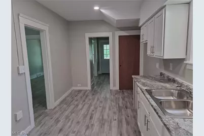 2095 W 103rd Street, Loveland, OH 44102 - Photo 6