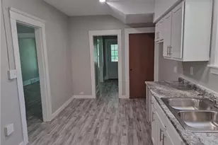 2095 W 103rd St, Loveland, OH 44102 - Photo 6