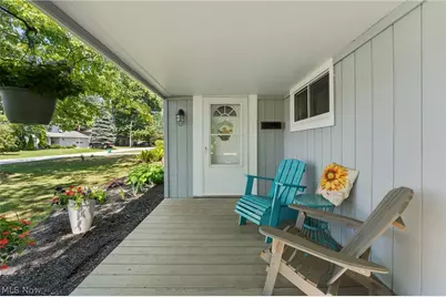5599 Grove Avenue, Mentor, OH 44060 - Photo 2
