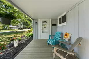 5599 Grove Ave, Mentor, OH 44060 - Photo 2