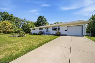 3304 Beverly Ave NE, Canton, OH 44714 - Photo 40