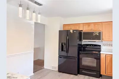 6727 Amsel Avenue NE, Canton, OH 44721 - Photo 12