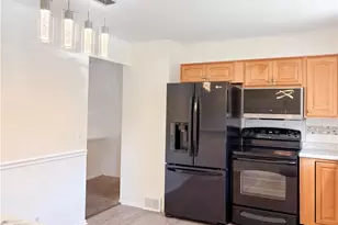 6727 Amsel Ave NE, Canton, OH 44721 - Photo 12