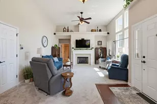 568 Hyannis Port Cir, Avon Lake, OH 44012 - Photo 4