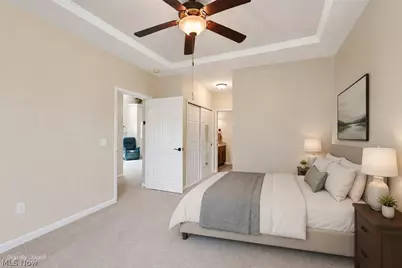 568 Hyannis Port Circle, Avon Lake, OH 44012 - Photo 16