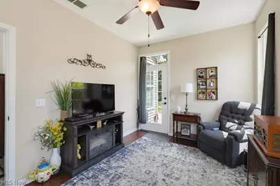 568 Hyannis Port Circle, Avon Lake, OH 44012 - Photo 22