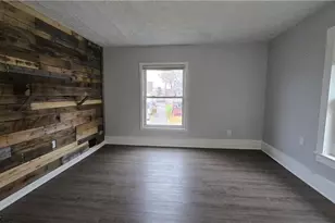 1412 Woodland Ave NW, Canton, OH 44703 - Photo 2