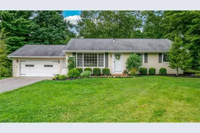 8860 Crackel Road, Chagrin Falls, OH 44023 - Photo 2