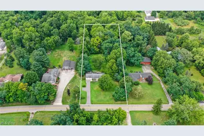 8860 Crackel Road, Chagrin Falls, OH 44023 - Photo 34
