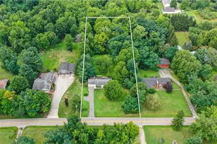 8860 Crackel Rd, Chagrin Falls, OH 44023 - Photo 34
