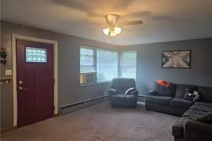 495 Maple St, Duncan Falls, OH 43734 - Photo 6