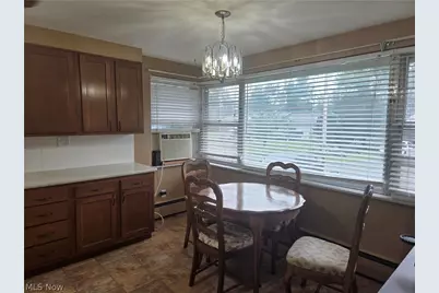495 Maple Street, Duncan Falls, OH 43734 - Photo 4