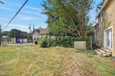 3925 Bridge Avenue, Loveland, OH 44113 - Photo 26