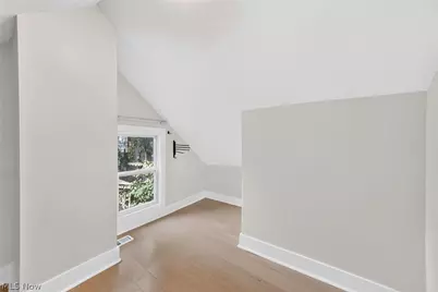 3925 Bridge Avenue, Loveland, OH 44113 - Photo 20