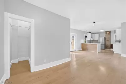 3925 Bridge Avenue, Loveland, OH 44113 - Photo 10