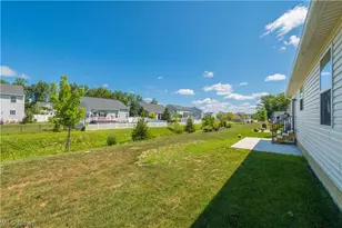 129 Eagle Cir, Amherst, OH 44001 - Photo 36