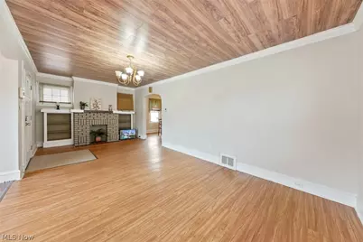 13613 Astor Avenue, Loveland, OH 44135 - Photo 6