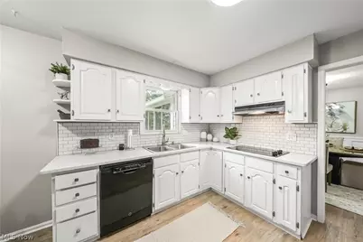 134 Hurd Road, Aurora, OH 44202 - Photo 10