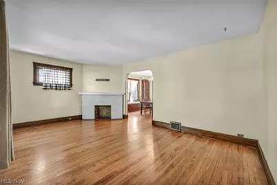 1606 Larchmont Avenue, Oakwood, OH 44107 - Photo 6