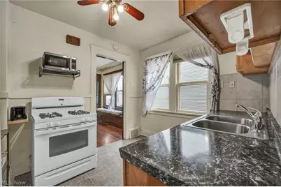 1606 Larchmont Avenue, Oakwood, OH 44107 - Photo 10