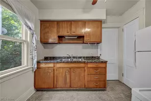 1606 Larchmont Ave, Oakwood, OH 44107 - Photo 12