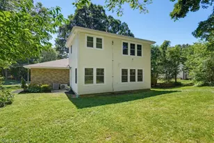 3167 Stanley Rd, Fairlawn, OH 44333 - Photo 4