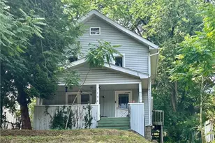 1498 Overlook Dr, Akron, OH 44314 - Photo 1