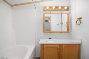 35157 Center Ridge Rd, North Ridgeville, OH 44039 - Photo 6