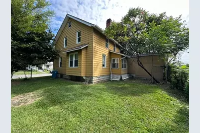 319 W 18th Street, Lorain, OH 44052 - Photo 16