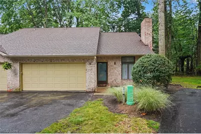 1260 Boardman Canfield Road #6, Boardman, OH 44512 - Photo 1